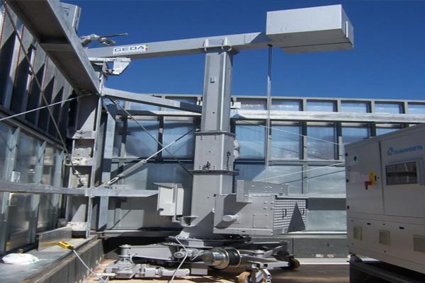 TV types have fixed jib and telescopic mast, designed with short and medium outreaches. Telescopic mast is necessary for visible parking on the terrace and to pass platform over paraphet. Systems are located on building terraces, buildings up to 320 m height.